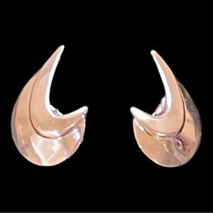 Vintage Sarah Coventry Crescent Clip-On Earrings Silver-tone, 1.25”